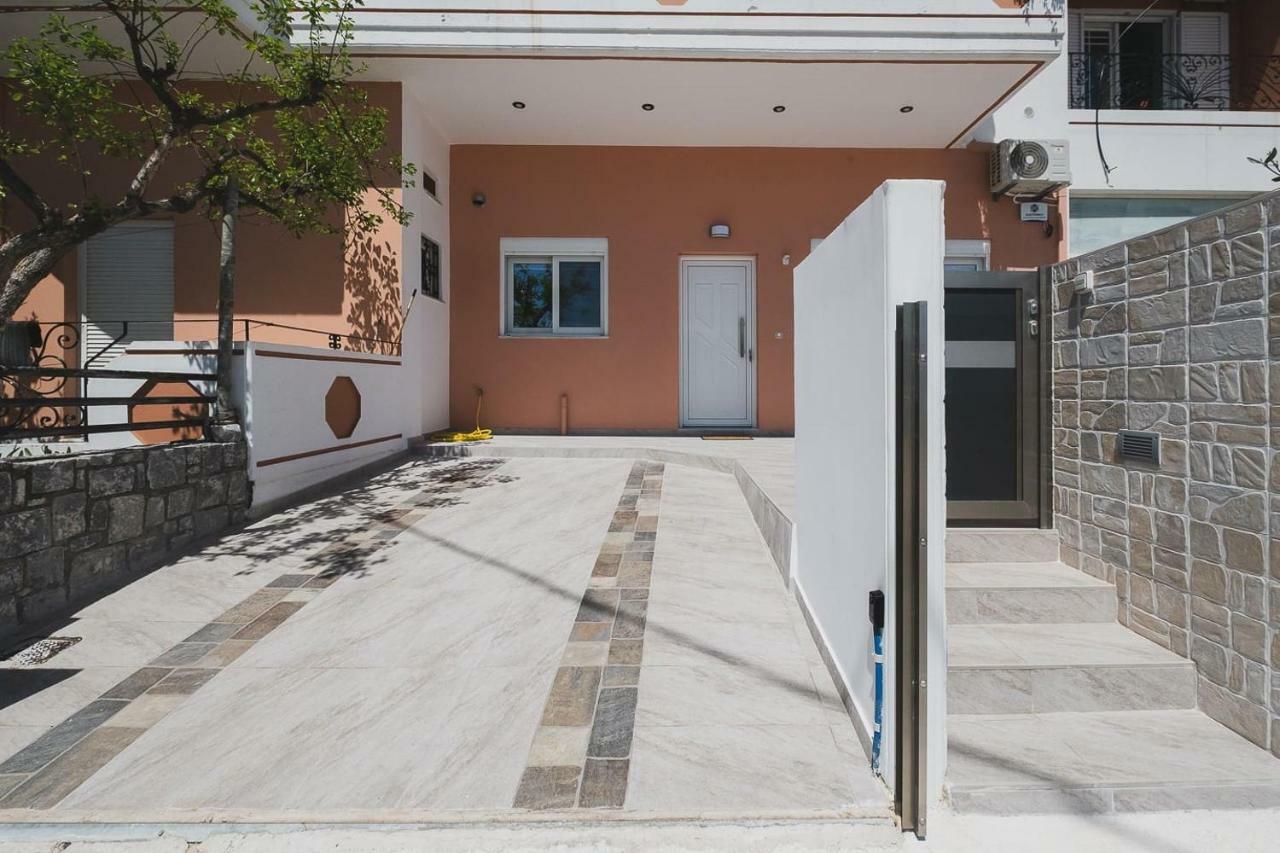 Spacious Home With Parking Chania  Exteriör bild