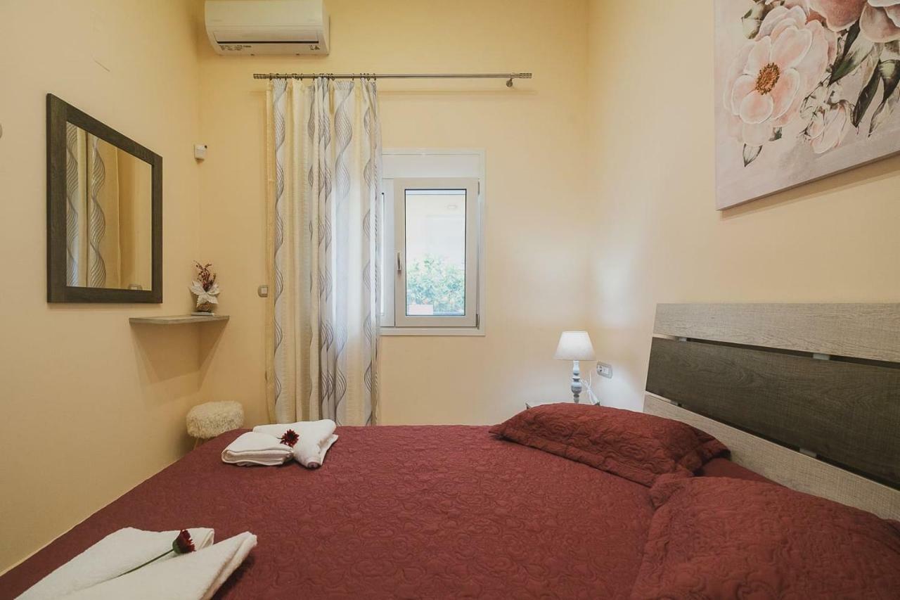 Spacious Home With Parking Chania  Exteriör bild