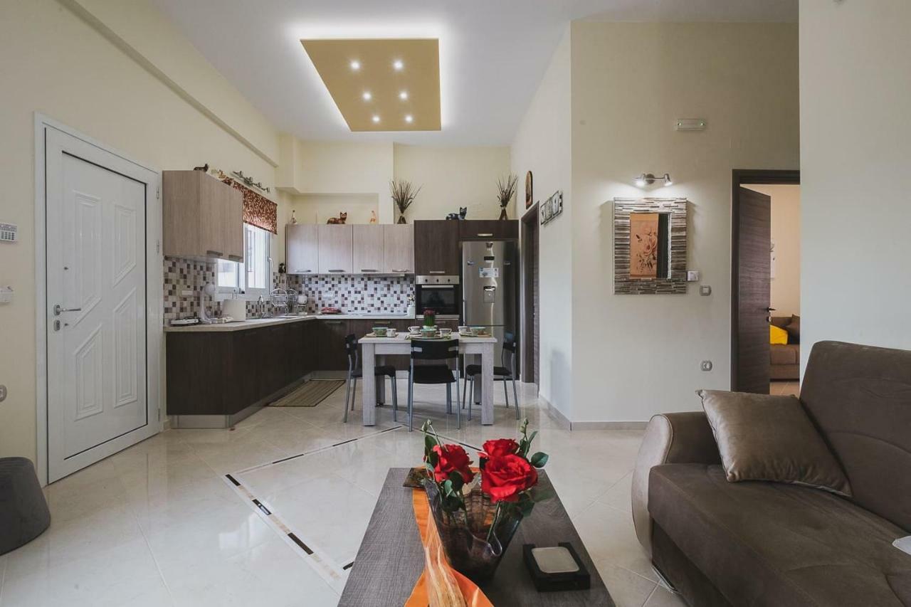 Spacious Home With Parking Chania  Exteriör bild