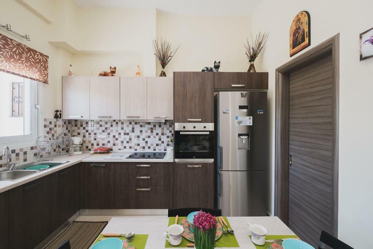 Spacious Home With Parking Chania  Exteriör bild